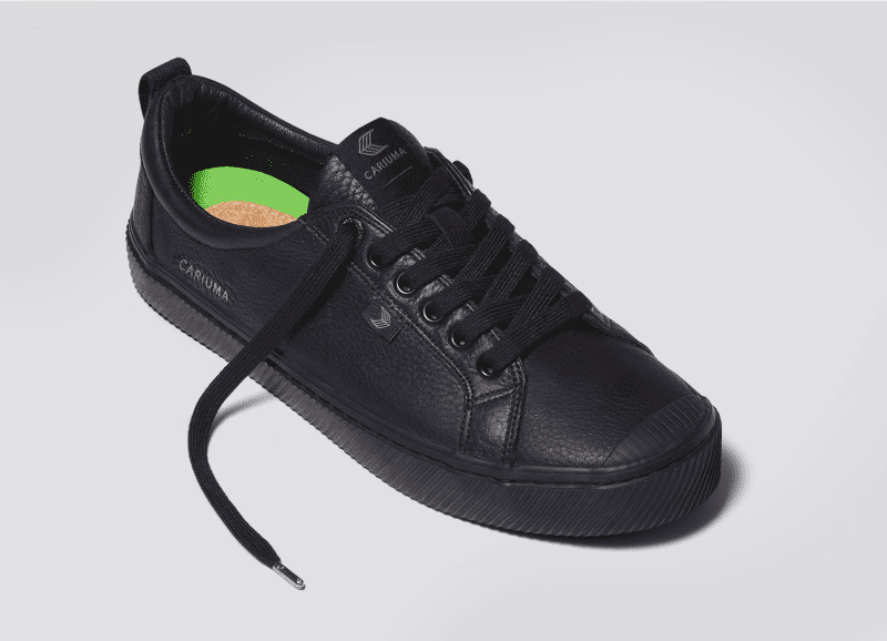 oca low all black premium leather.slideshow2