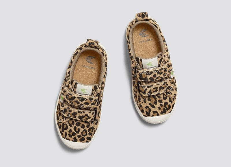 oca low kids leopard print canvas sneaker.slideshow4