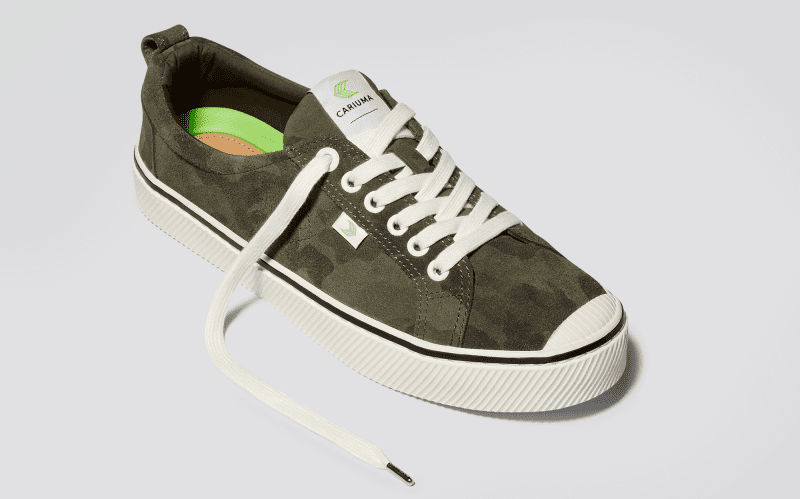 oca low stripe camouflage military suede.feature 1 aacc3ed5 99c3 44a9 8fc3 25eba19069d7